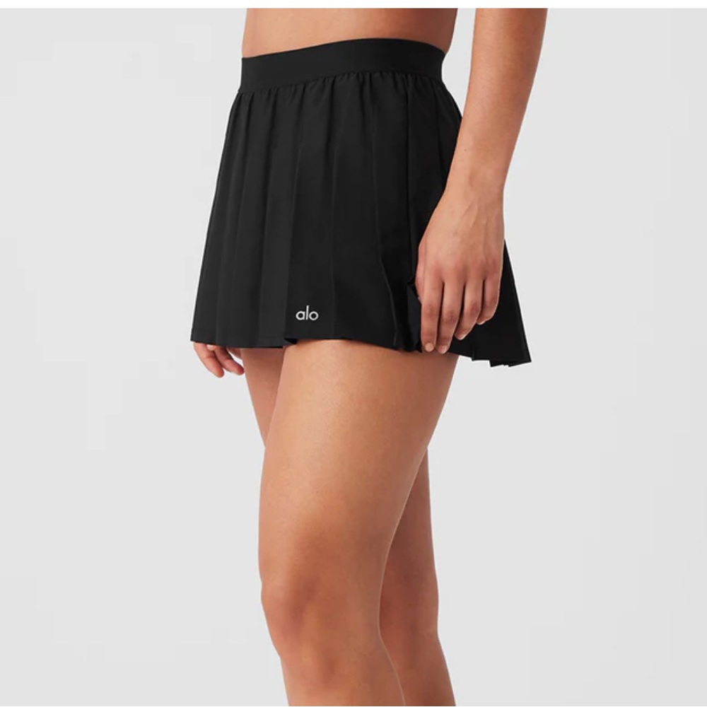 ALO yoga varsity tennis skirt
